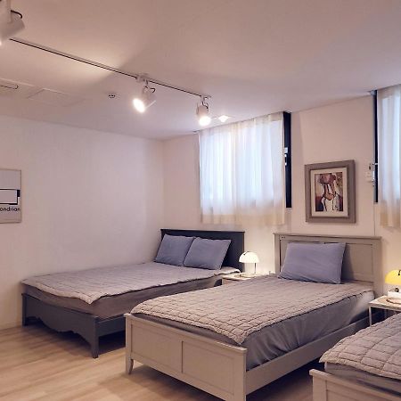 Picasso Guesthouse Mokpo Eksteriør billede