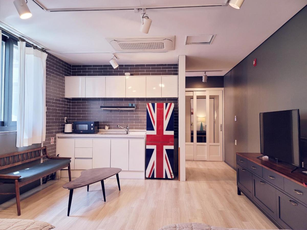Picasso Guesthouse Mokpo Eksteriør billede